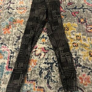 Lululemon Athletica Black and Gray Text Print Leggings